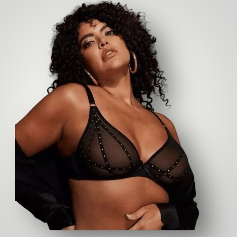Fredericks of Hollywood Black Sheer Studded Bra